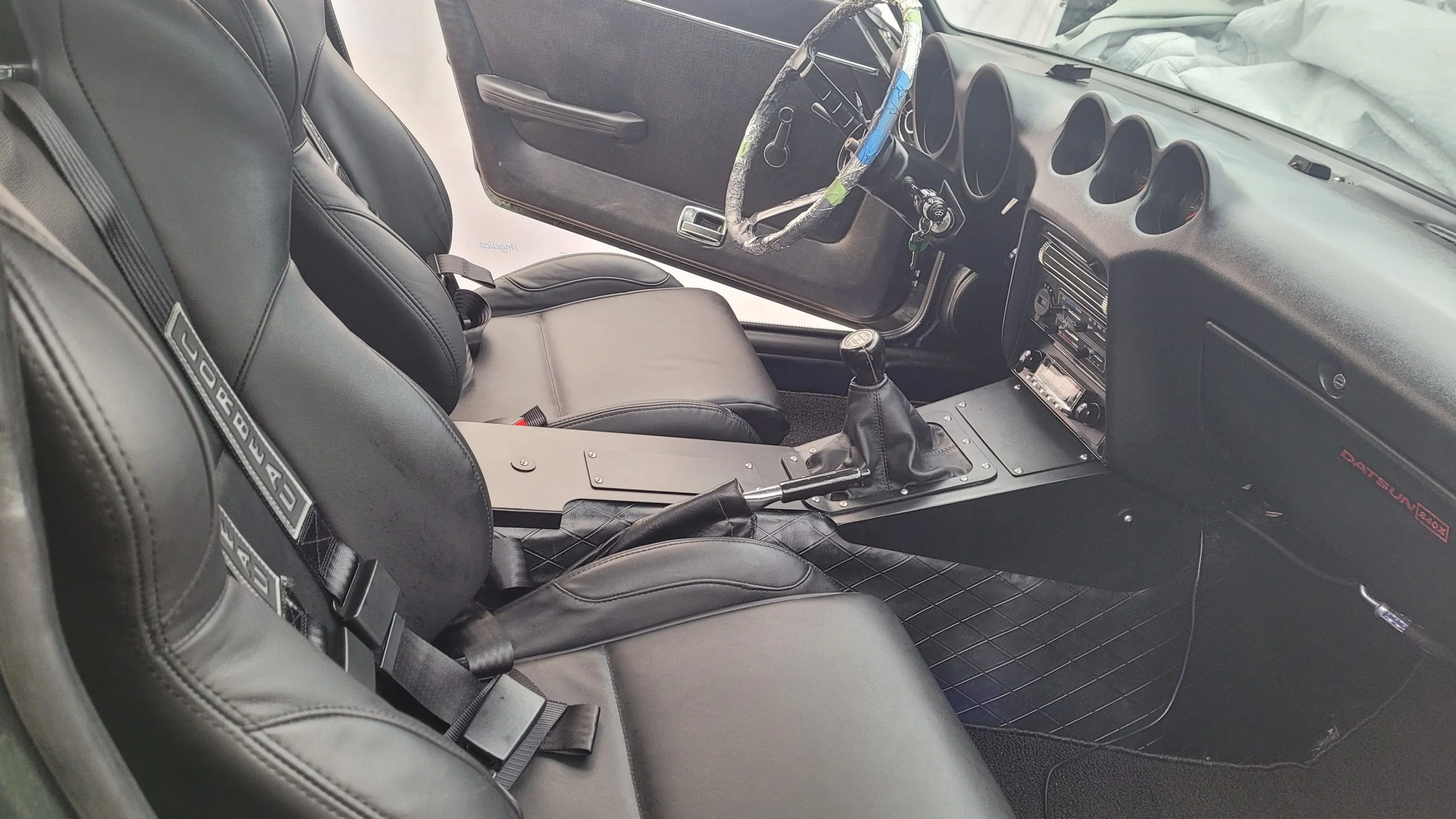 CENTER CONSOLE, ALUMINUM | DATSUN 240Z - Image 12