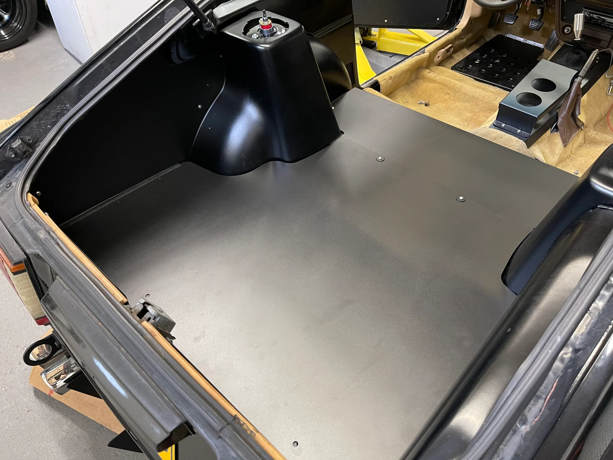 HATCH INTERIOR PANELS & SPARE TIRE COVER (2 SEATER) | DATSUN | 280ZX - Image 7